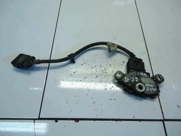 VW AUDI A4 B8 A5 8T 2.7 TDI V6 CAM POZYCJONER