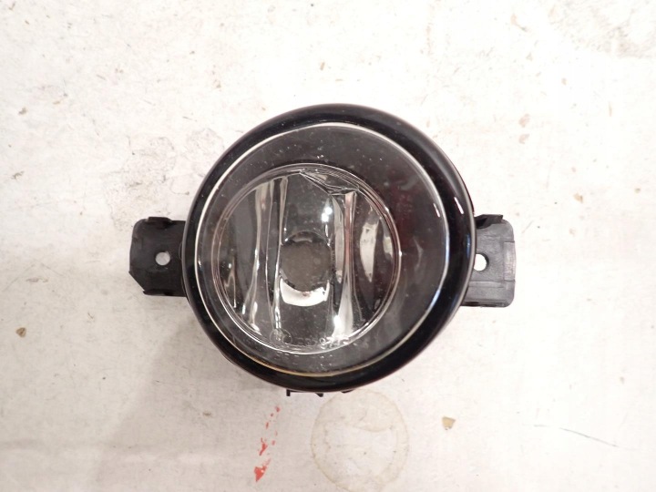 Feux antibrouillard Droite NISSAN NAVARA D40 QASHQAI J10 26150-8992A