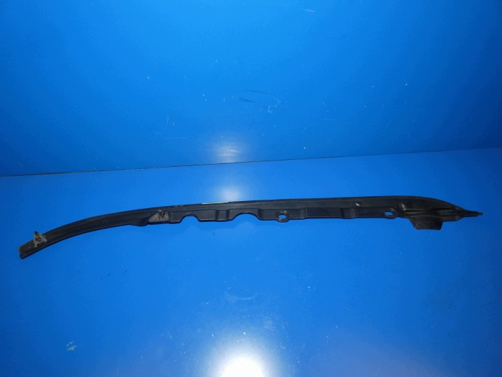 MERCEDES CLA W117 moulage couverture aile gauche avant