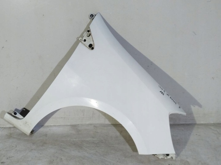 Renault Clio III 3 lift aile droite (185) OV369