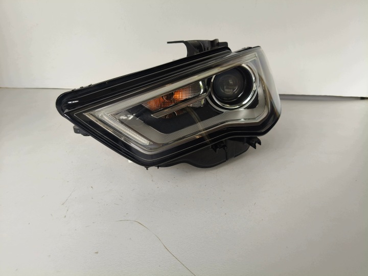 feu gauche REFLEKTOR AUDI A3 8V 8V0 12-16 XENON LED