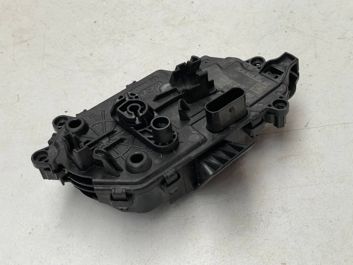 de la Serrure Portière Coulissant VOLKSWAGEN MULTIVAN T7 7LA843604AE