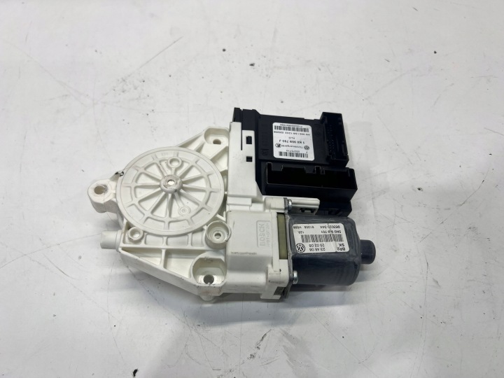 mini motor windows left front VW TIGUAN 5N0959701