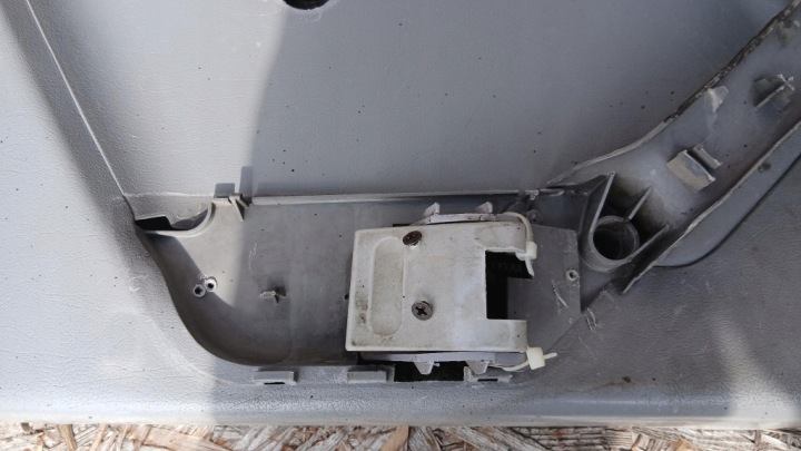 ΕΠΙΠΕΔΟ ΠΟΡΤΑΣ TAPICER VOLKSWAGEN LT 35 2D0867011A 5