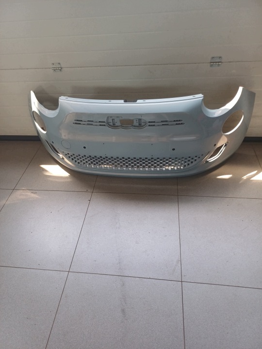 nárazník předek přední FIAT 500 II E ELECTRIC 735714055 6 X PDC