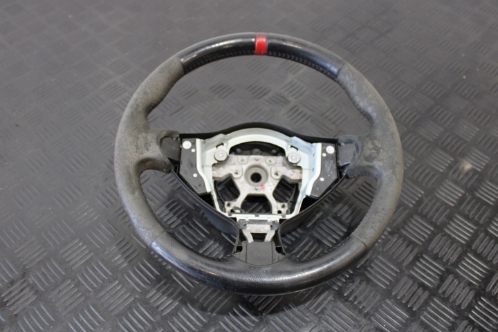 volant NISSAN JUKE F15 NISMO LIFT