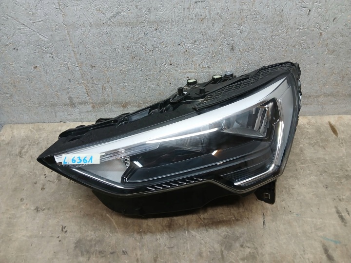 Licht vorne links AUDI Q3 83A FULL LED 83A941011