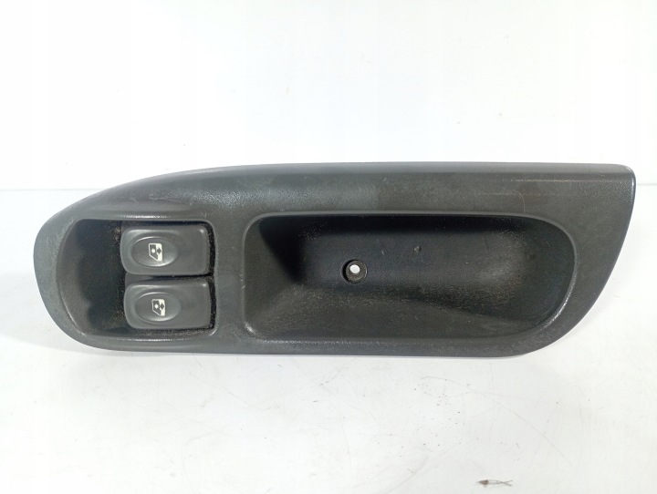 RENAULT SCENIC a 1 96-03 vypínač ovladac PANEL okna OE 7700431172