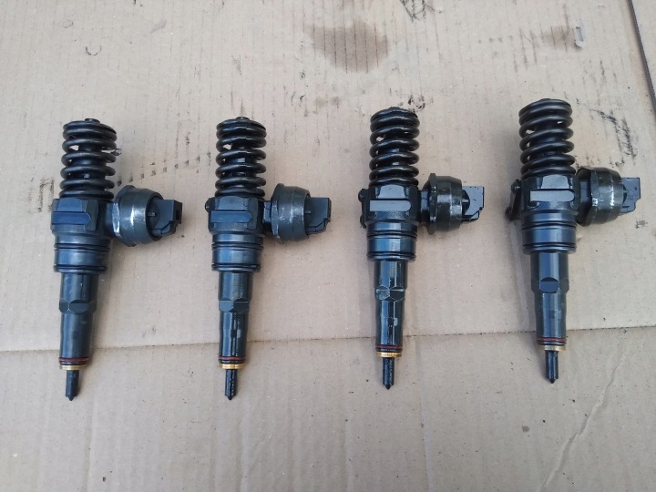 nozzle 038130073A VW AUDI SKODA 1,9 TDI