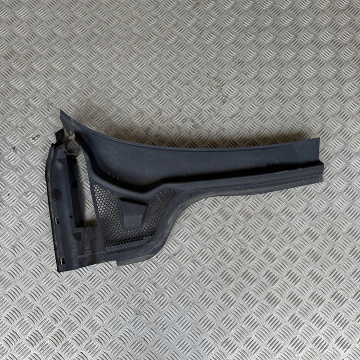 torpédo pravé AUDI A1 82B819404