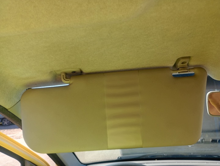 couverture pare soleil gauche chauffeurs Fiat Panda 2 II 03-09