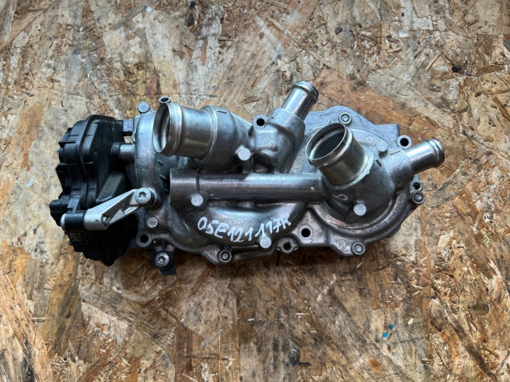 Pompa ausiliaria acqua motore regolatore KOMPLET 05E121117K SEAT LEON IV KL 5F 1.5 TSI DPB 20R
