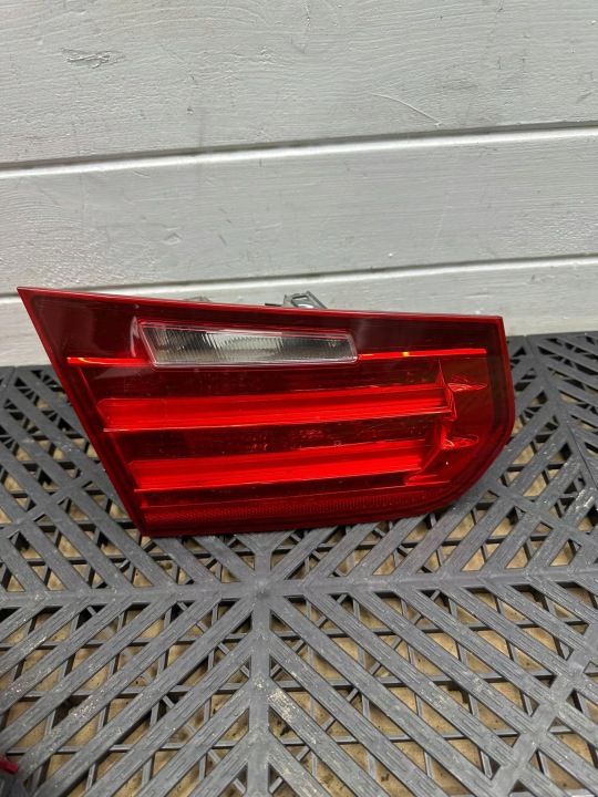 Licht hinten w klapie BMW 3 F30 F35 F31 7259915