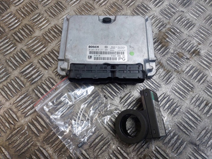 ZESTAW STARTOWY OPEL VECTRA B LIFT 24417196