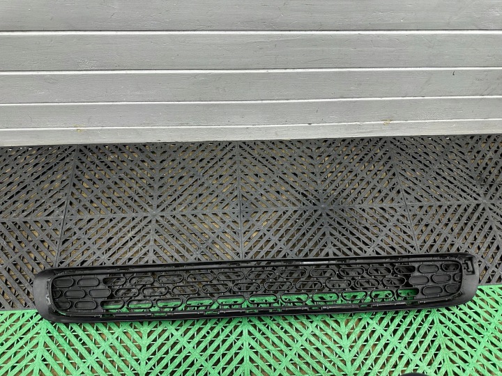 untere Lüftungsgitter der Stoßstange vorne vorne Mini One - Cooper F56 F55 7301563