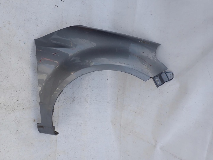 SUZUKI SX4 FIAT SEDICI 06-14 Kotflügel vorne rechts