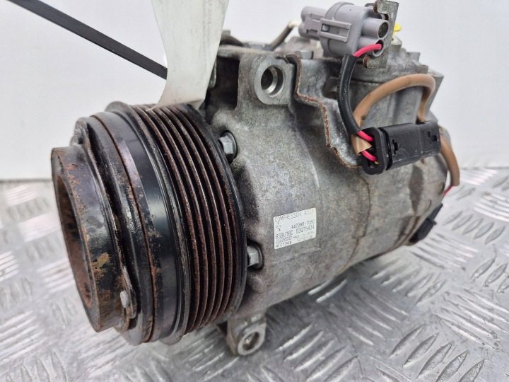 Mercedes E220 CDI C207 W207 Compresseur Climatisateur air conditionné A0008302600