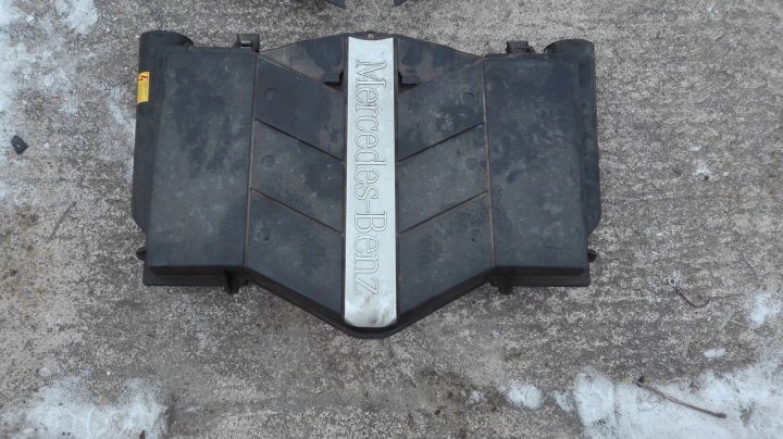 MERCEDES W220 cover of a filter, air 1120900601