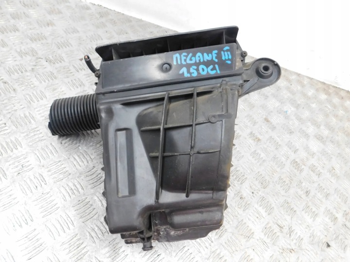 cover of a filter, air RENAULT MEGANE III 3 1.5 DCI