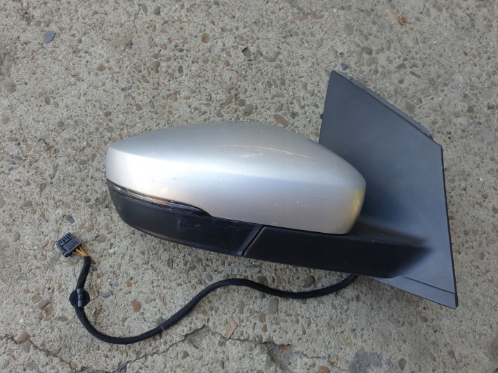 Spiegel rechts VW POLO V 5 6R 2009- 6 PIN LA7W EUROPA