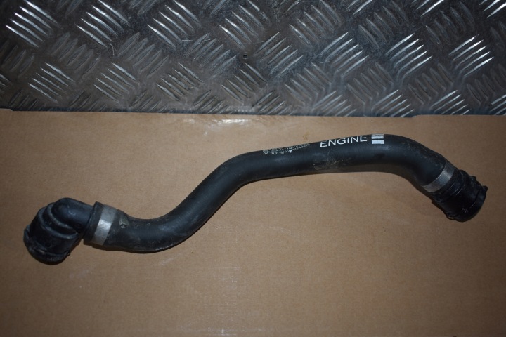 IDEALNY Tubazione WODNY MERCEDES W206 W214 1