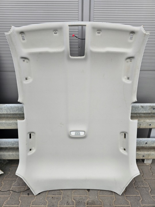Tapacír strechy AUDI Q3 8U 2014