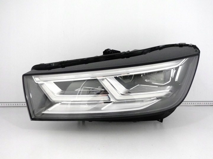 AUDI Q5 SQ5 80A II FY 17-20 licht MATRIX FULL LED links vorne EUROPA *035*