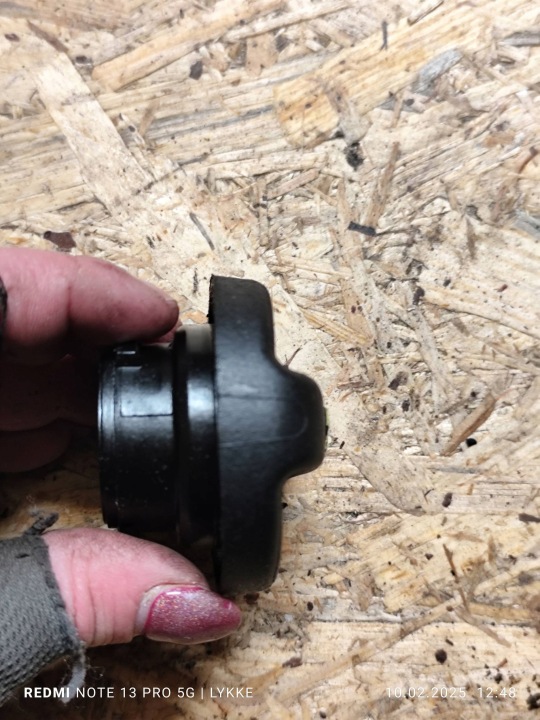 Oil filler cap Citroen C4 Grand Picasso 6