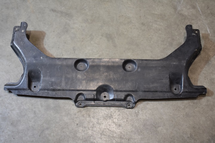 perfetto stato copertura grembialina coperchio , copertura protezione sottoscocca motore BMW G70 G60 1