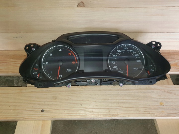 AUDI A4 B8 Kombiinstrument Kombiinstrument 8K0920980B ANGLIK