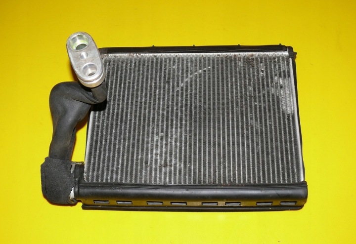 Bloc de chauffage complet PAROWNIK Climatisateur air conditionné AUDI A6 C6 04-08r.