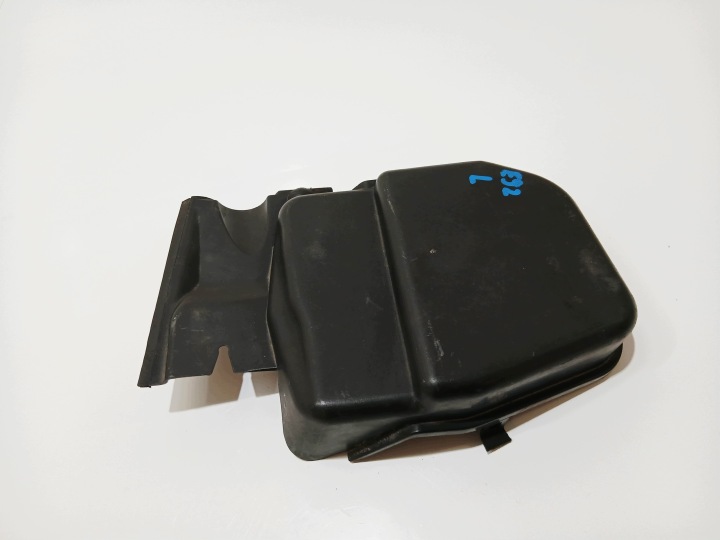 fedél szélvédő alatti bal BMW E92 6925017