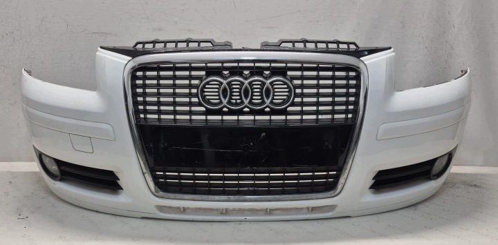 AUDI A3 8P LIFT 05-08 nárazník předek přední maska mřížka 8P4807437 LAK.LY9C