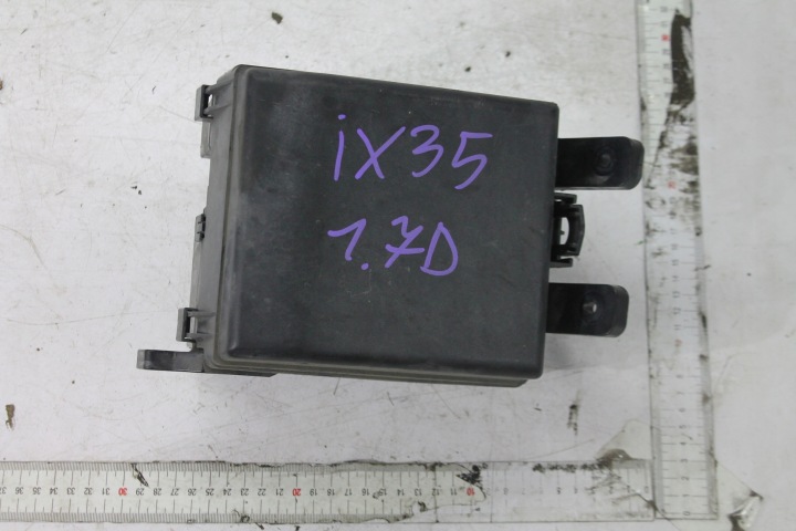 compartment of fuses 91443-2Y062 IX35 1.7 CRDI