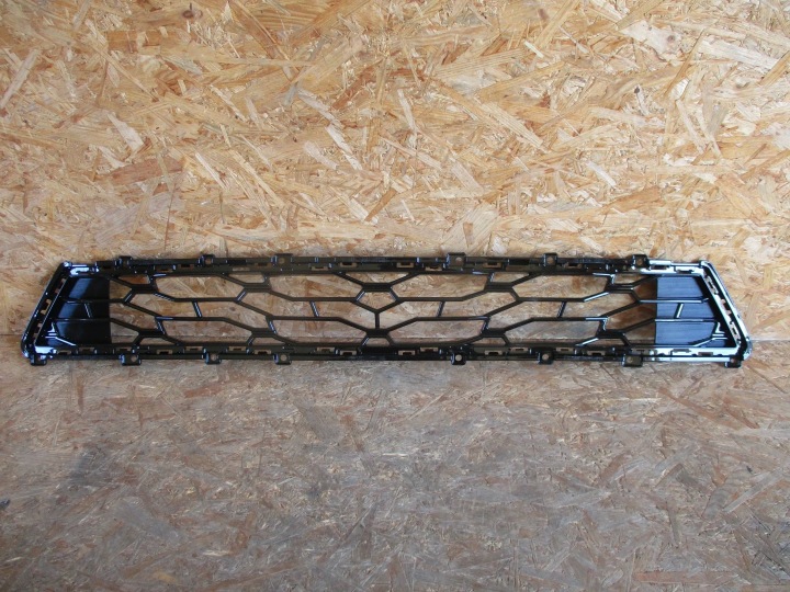 LÜFTUNGSGITTER MITTE DER STOSSSTANGE VORNE HYUNDAI TUCSON IV LIFT N LINE 24