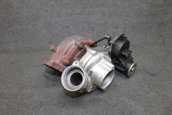 BMW G30 G11 G15 G01 B57D30B 4.0D 320KM turbo TURBINA MALA 8570240