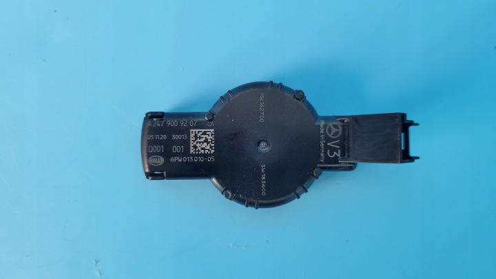 MERCEDES EQA 250 21r A2479009207 regnsensor 11