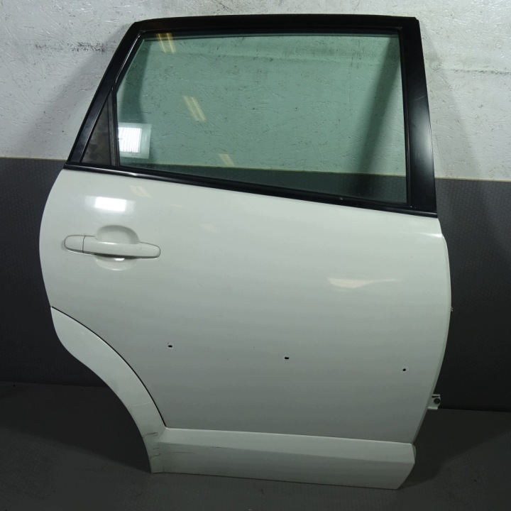 PONTIAC VIBE vrata stražnji dio desna