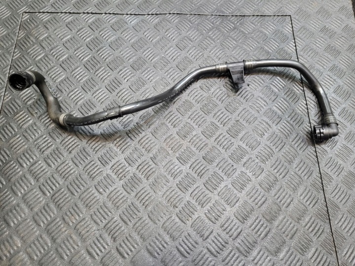 Tubazione d’acqua A2055001000 MERCEDES C 300 W205 2.2 D CDI HYBRID