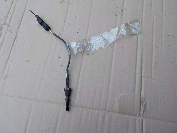 snímač temperatury plynů mercedes w245 2,0 cdi A0051539328