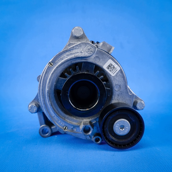 alternateur RP 180A BMW 5 G30 530ix 12318634166 8634166 8580360 59km