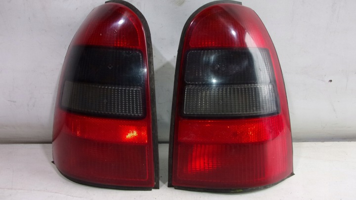 Leuchte hinten heck links rechts OPEL VECTRA B KOMBI