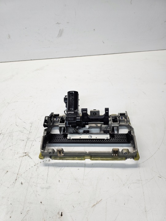 WINDA WYSWIETLACZA AUDI A3 8V 8V0857974D