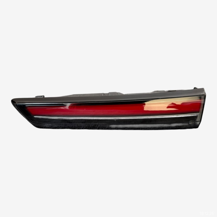 Licht hinten rechts heckklappe OPEL MOKKA B II 2023 ROK 9833944580