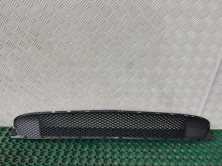 MERCEDES A-klasse W177 lüftungsgitter der stoßstange mitte vorne A1778853203 OE