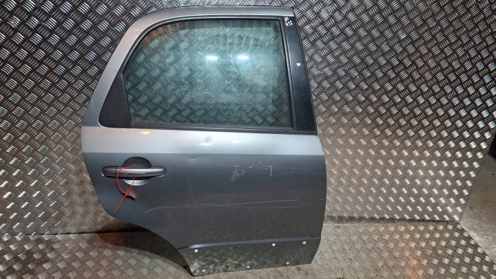 dveře pravé záď FIAT SEDICI 2006
