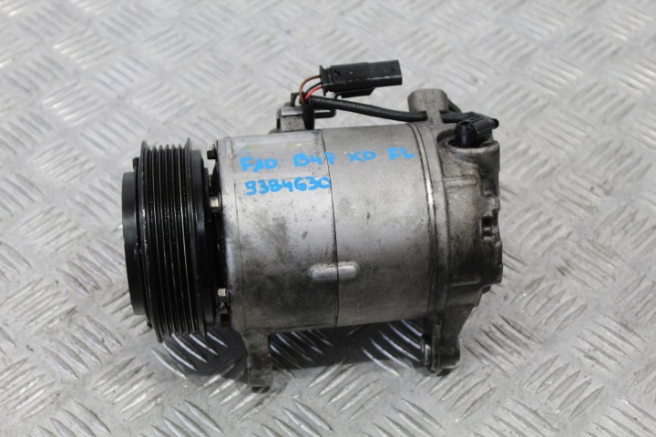 compressor; of the air conditioning BMW 5 F10 F11 LIFT 9384630