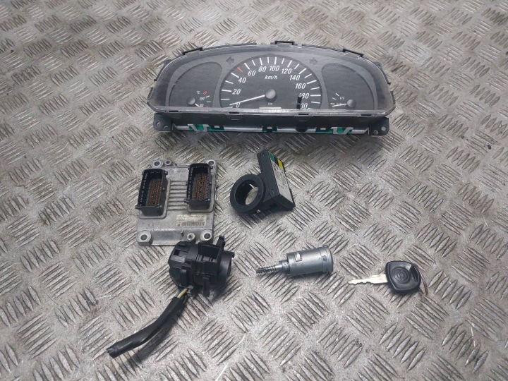 ZOSTAVA STARTOWY OPEL AGILA A 1.0 12V 55354326 90589314 13144390