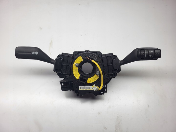 Commodo essuie glace FORD FOCUS MK2 4M5T-13N064-GH EUROPA
