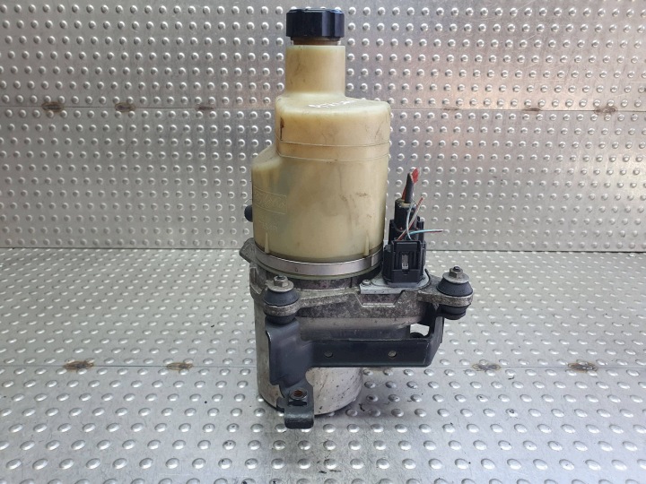 servo čerpadlo 30741955 5N51-3K514-AD VOLVO V50 C30 S40 II V40 C70 II